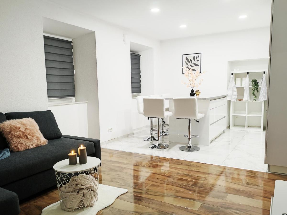 גרוסופליה Stara Posta Apartment 8 מראה חיצוני תמונה